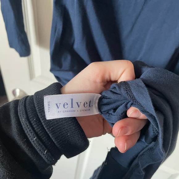 Long sleeve rushed midi dress - Picture 2 of 3